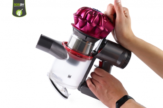 Guide photos remplacement moteur Aspirateur Dyson V7 Trigger (Etape 4 - image 3)