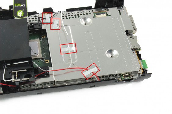 Guide photos remplacement modules wifi Nintendo Wii U (Etape 33 - image 1)