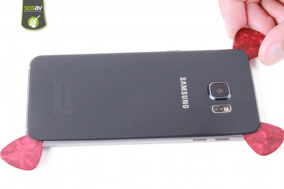 Guide photos remplacement vitre arrière Samsung Galaxy S6 Edge + (Etape 3 - image 3)
